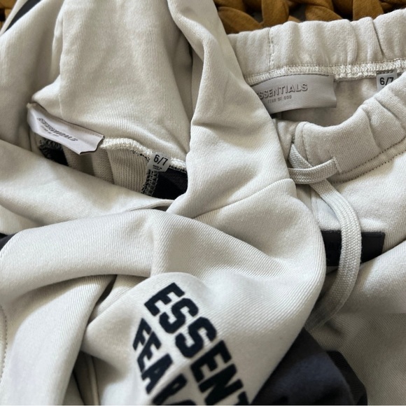 Fear of God Essentials Set - Picture 9 of 9